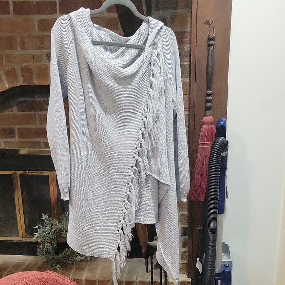 Unbranded Sweaters - Chic Light Gray Women's Cowl Neck Sweater with Fringe